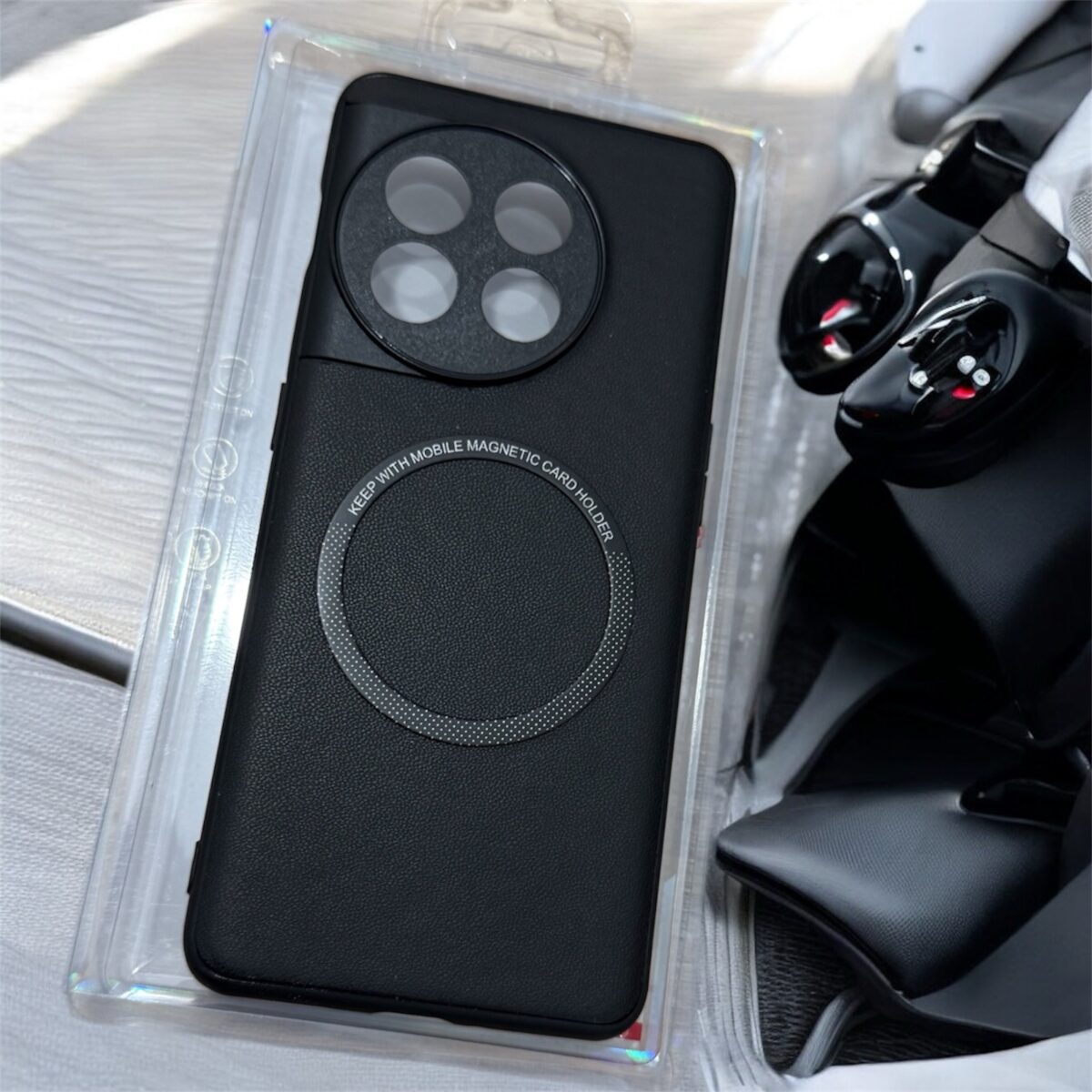 ⁦Coque fine pour OnePlus 11  compatible avec le chargement sans fil Magsafe one+11  5couleurs⁩ - الصورة ⁦4⁩